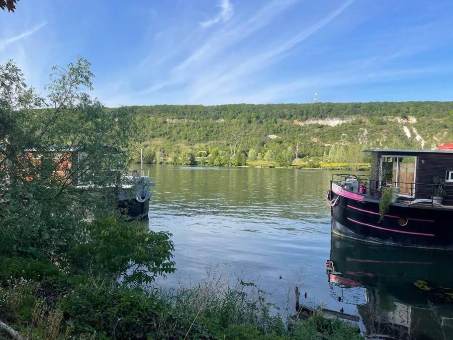 Maison Fleurs De Lys, Climatisee, Wifi Et Parking Privee Gratuit, Lave-Linge, Vernon Giverny Exterior photo